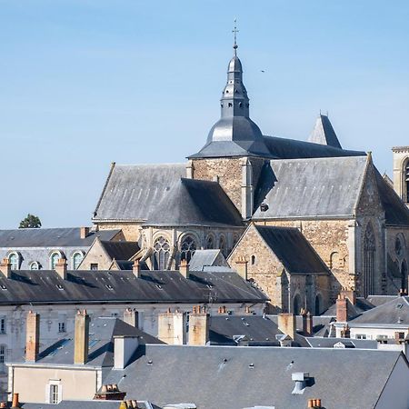 Appartamento Escale Au Coeur Du Mans, Entre Gare Et Centre Le Mans Esterno foto